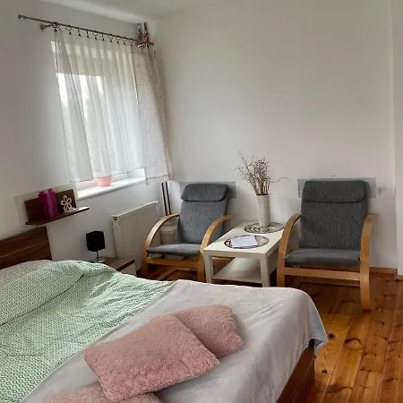 Nad Malym Jeziorakiem Apartment